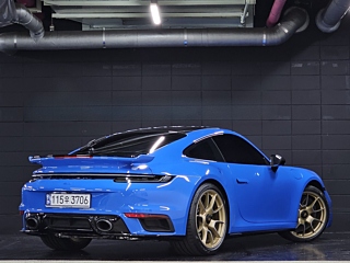PORSCHE 911 992 2024