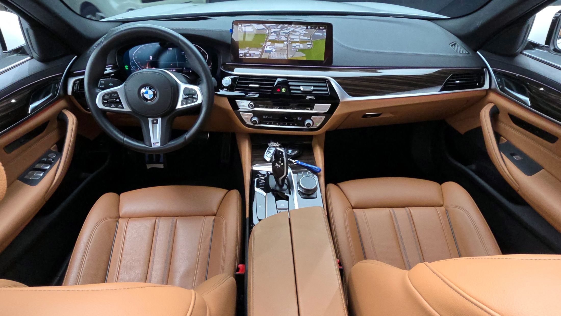 BMW 5-SERIES G30 2021