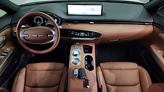 GENESIS GV70 2024