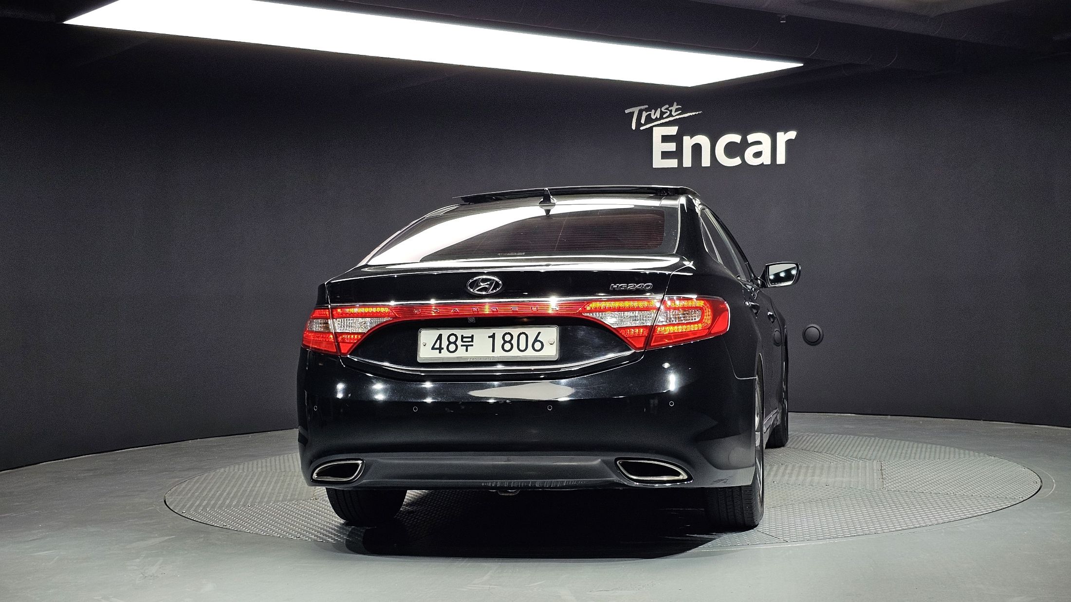 HYUNDAI GRANDEUR HG 2011