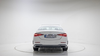 MERCEDES BENZ C-CLASS W205 2025