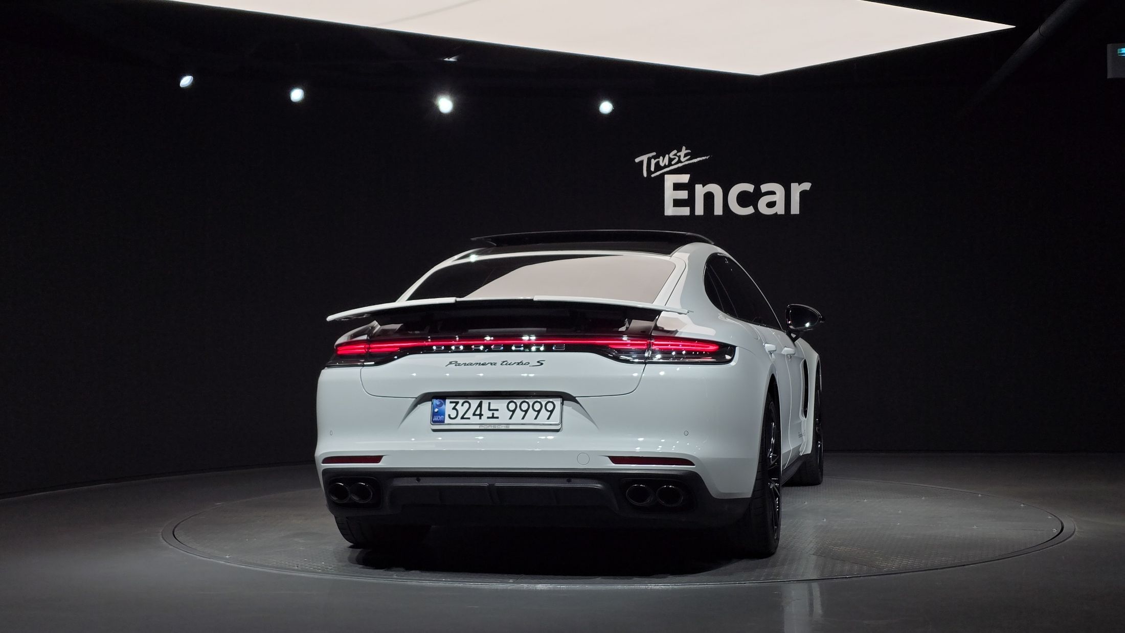 PORSCHE PANAMERA 971 2023