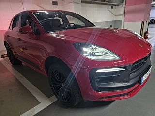 PORSCHE MACAN 2023