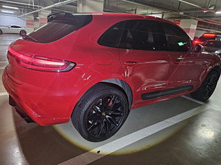 PORSCHE MACAN 2023