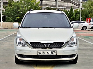 KIA CARNIVAL R 2013