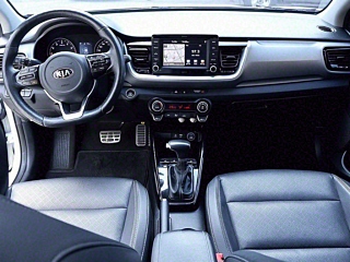 KIA STONIC 2018