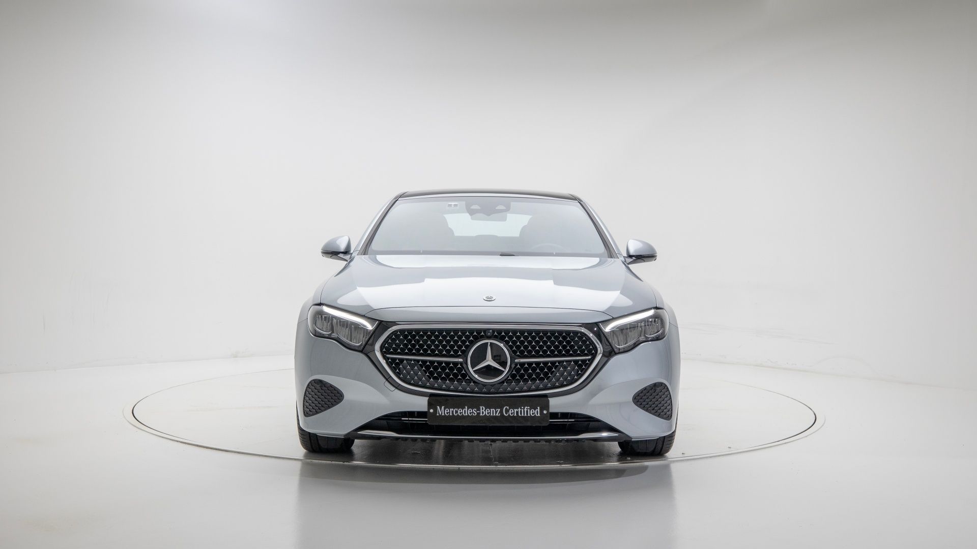 MERCEDES BENZ E-CLASS W214 2025