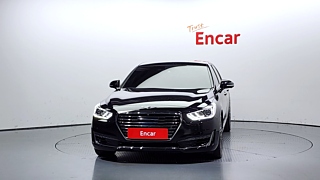 GENESIS EQ900 2016