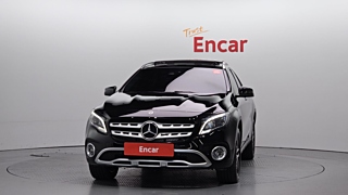 MERCEDES BENZ GLA-CLASS X156 2019