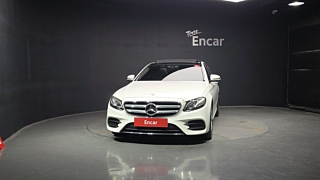 MERCEDES BENZ E-CLASS W213 2017