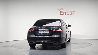 MERCEDES BENZ E-CLASS W213 2022