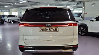 KIA CARNIVAL 2021