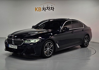 BMW 5-SERIES G30 2021