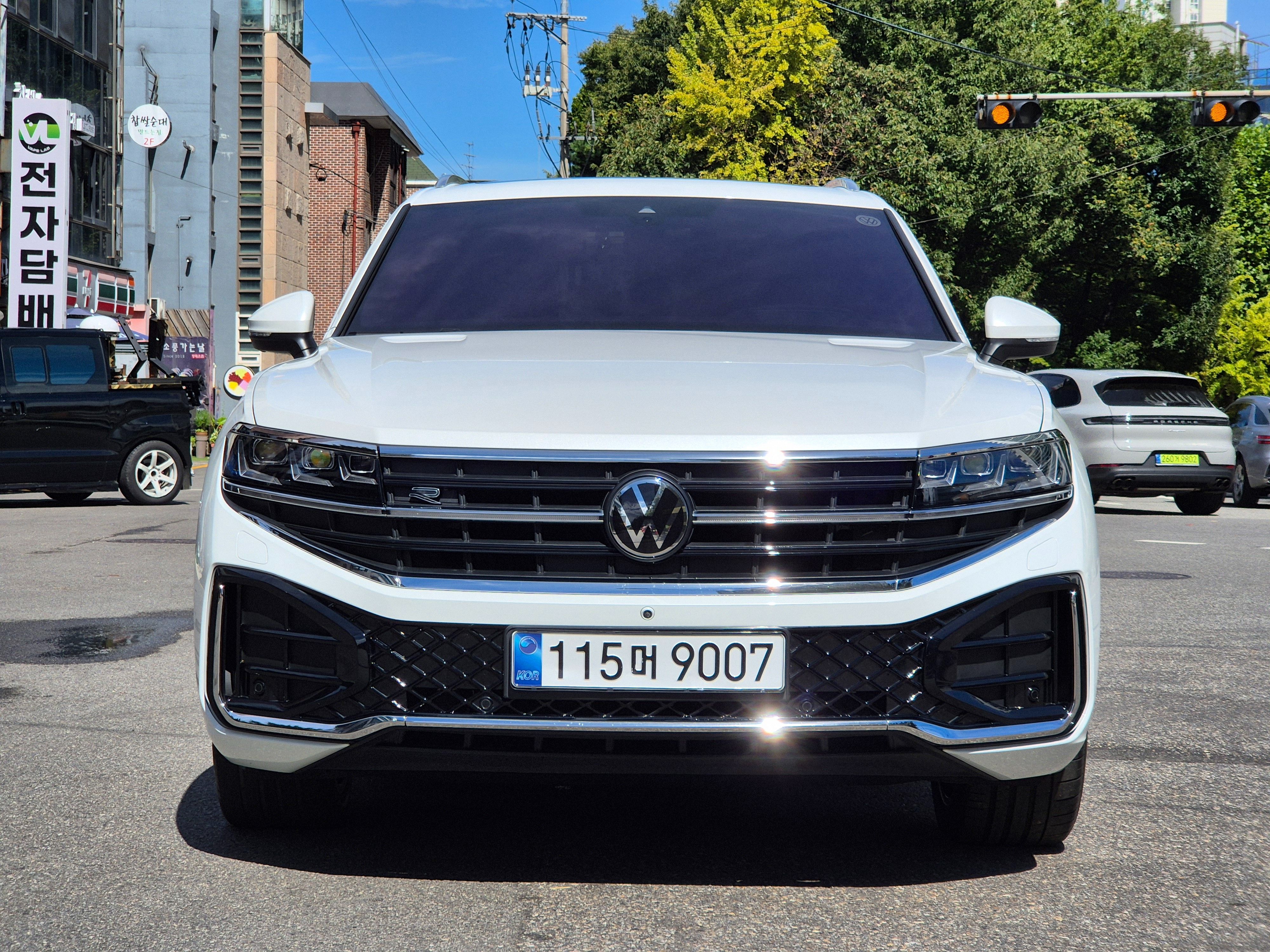 VOLKSWAGEN TOUAREG 2024