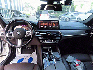 BMW 5-SERIES G30 2020