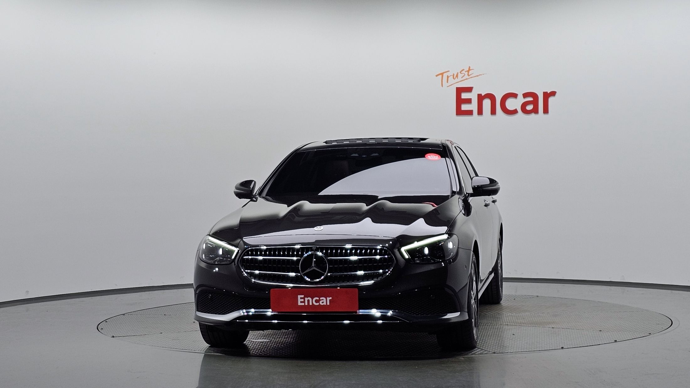 MERCEDES BENZ E-CLASS W213 2021
