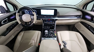 KIA CARNIVAL 2023