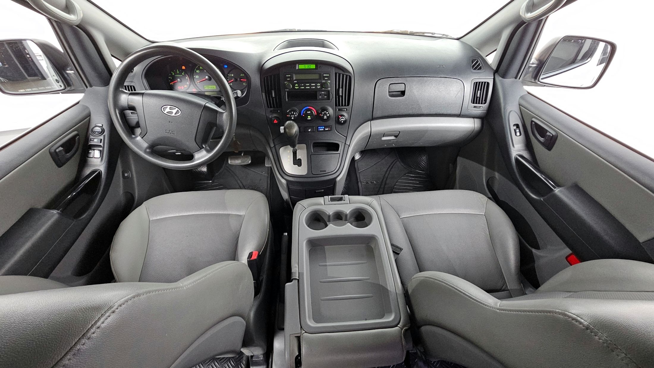 HYUNDAI STAREX GRAND 2013