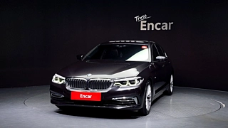 BMW 5-SERIES G30 2018
