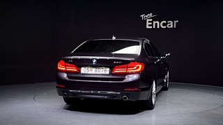 BMW 5-SERIES G30 2018