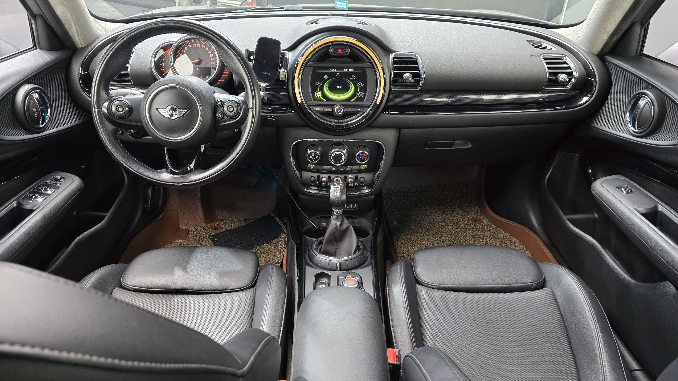 MINI CLUBMAN COOPER D 2016