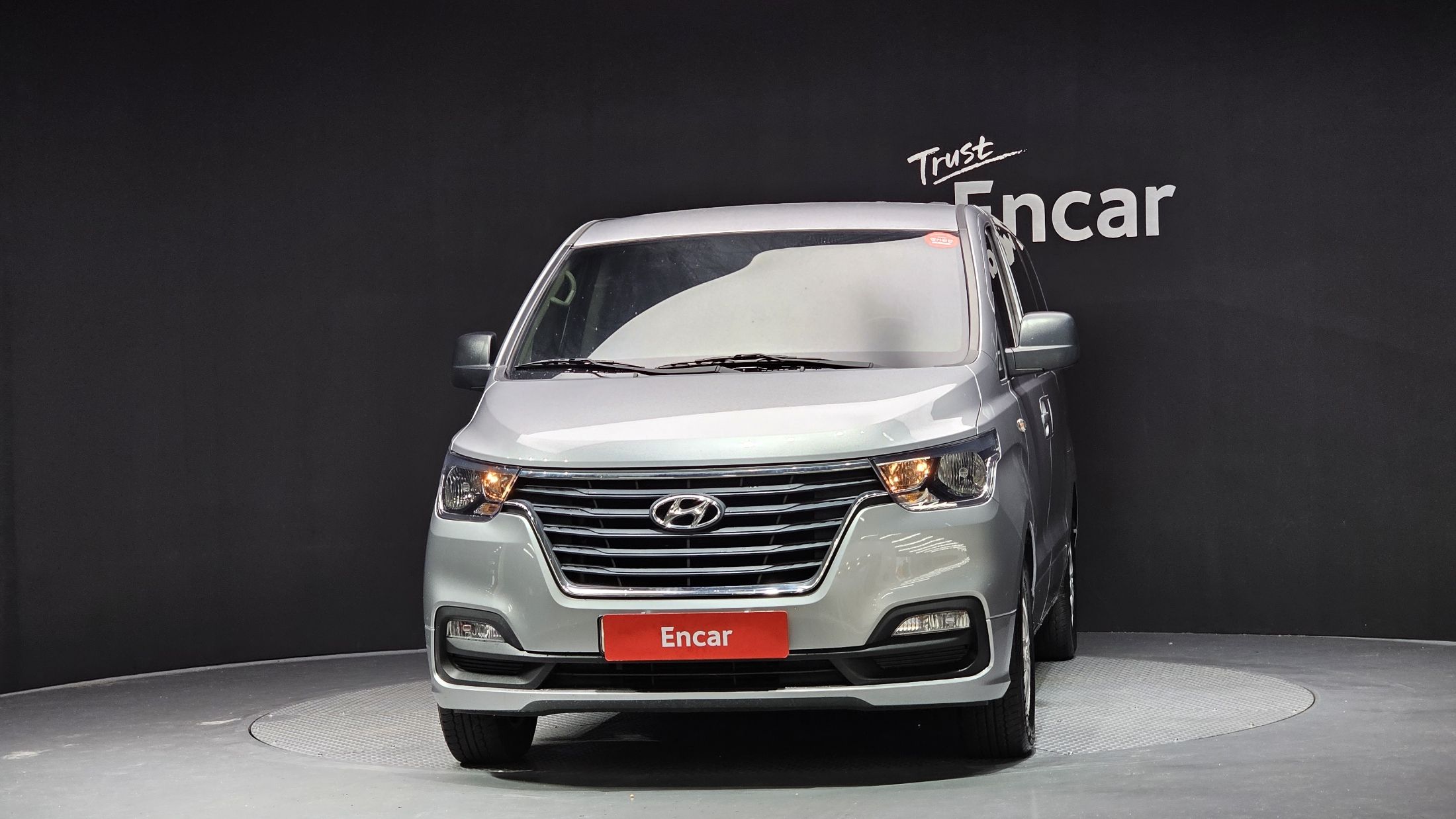 HYUNDAI STAREX GRAND 2021