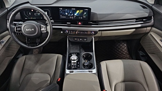 KIA CARNIVAL 2024
