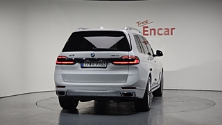 BMW X7 G07 2022