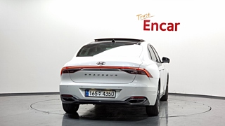 HYUNDAI GRANDEUR IG HYBRID 2022
