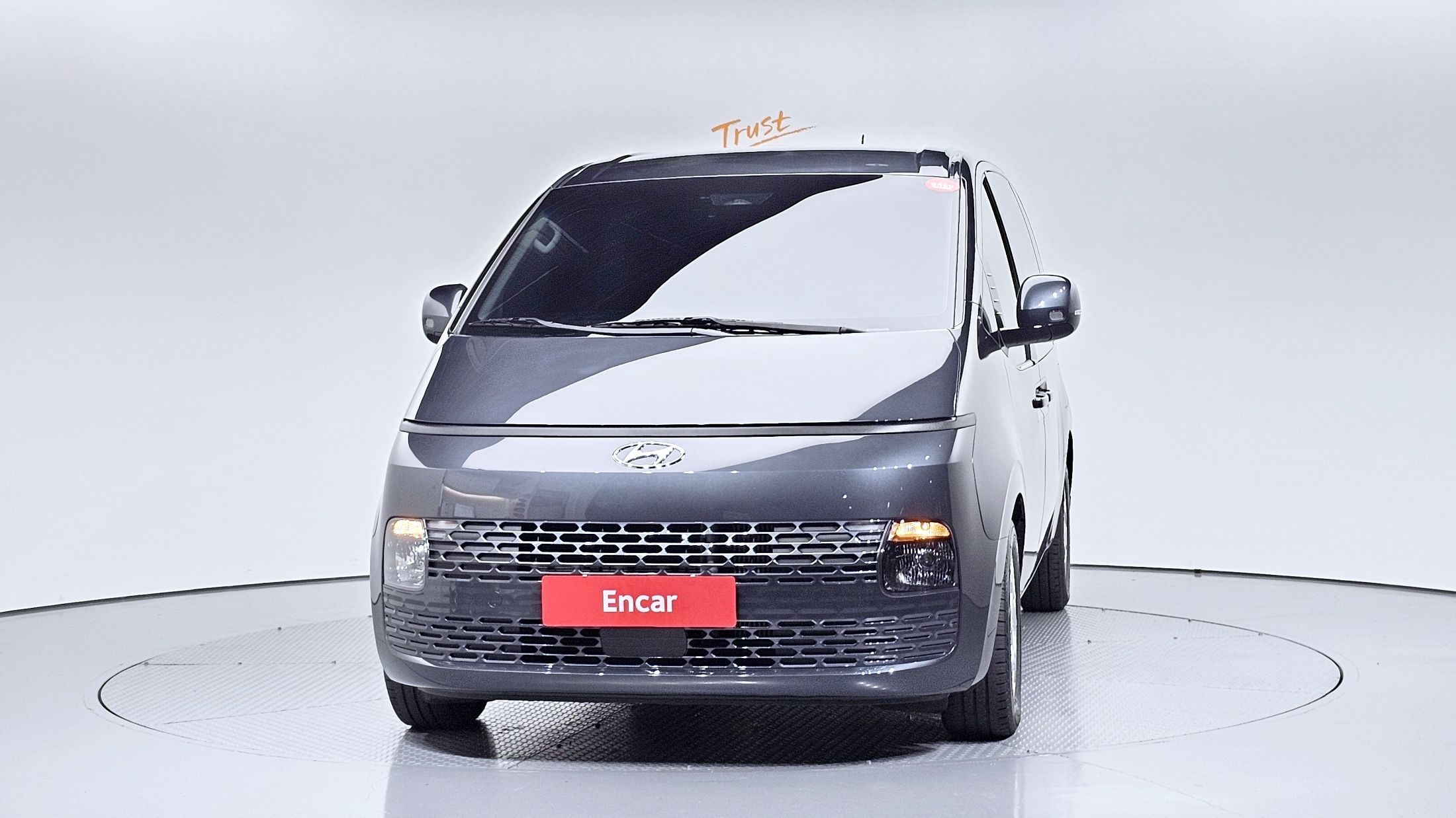 HYUNDAI STARIA 2022