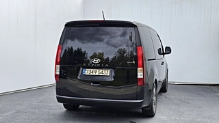 HYUNDAI STARIA 2022