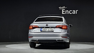 VOLKSWAGEN JETTA 2020