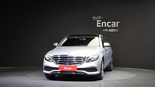 MERCEDES BENZ E-CLASS W213 2020