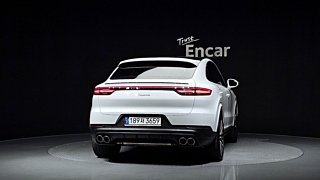 PORSCHE CAYENNE PO536 2022