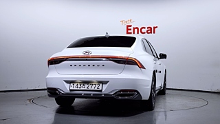 HYUNDAI GRANDEUR IG HYBRID 2021