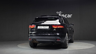 JAGUAR F-PACE 2016