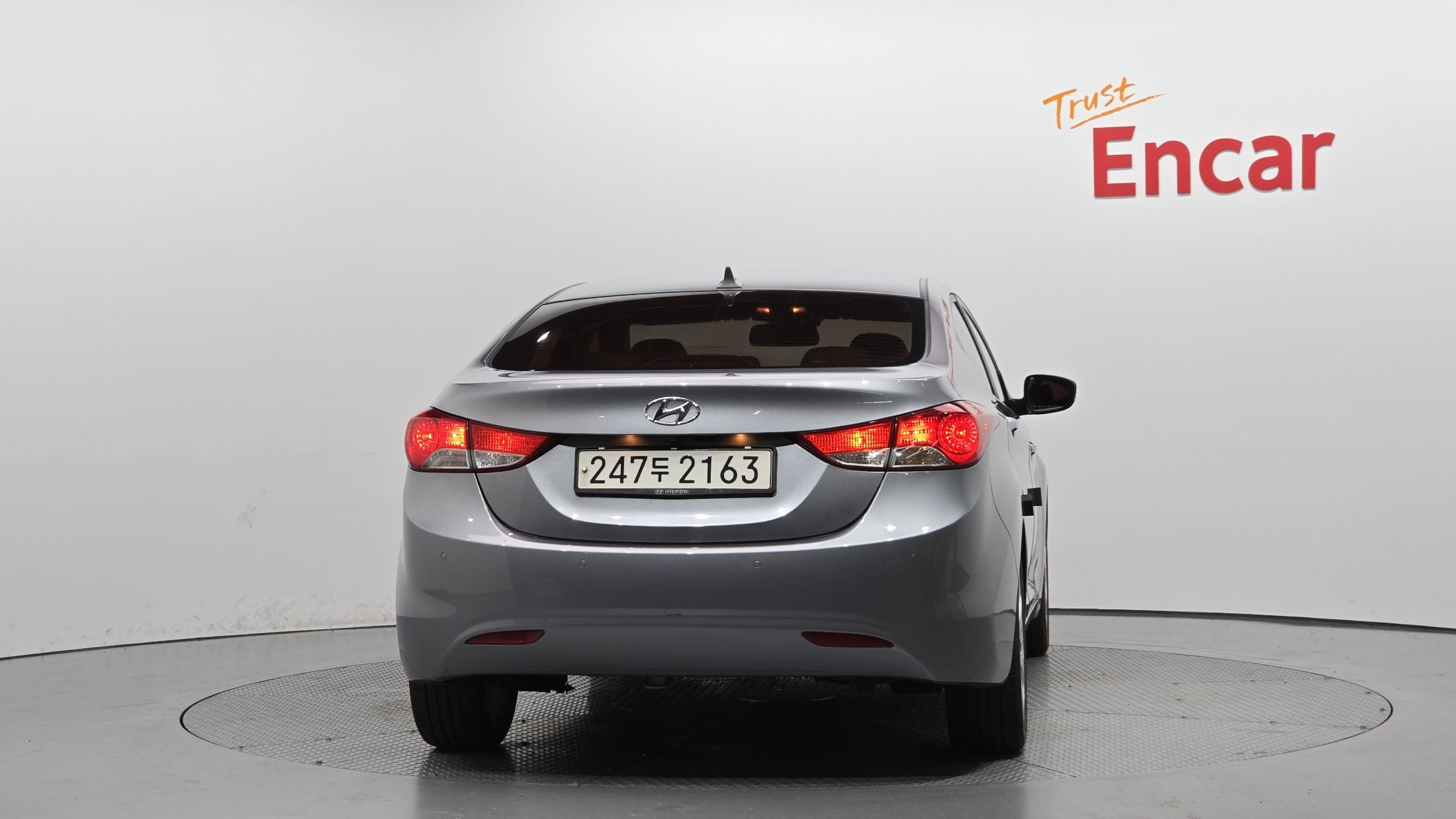 HYUNDAI AVANTE MD 2011