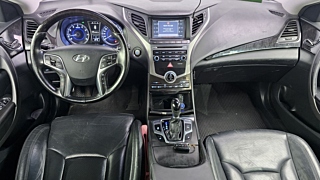 HYUNDAI GRANDEUR HG 2016