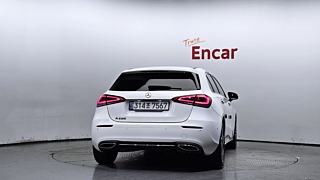 MERCEDES BENZ A-CLASS W177 2022