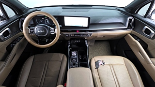 KIA SORENTO 2024
