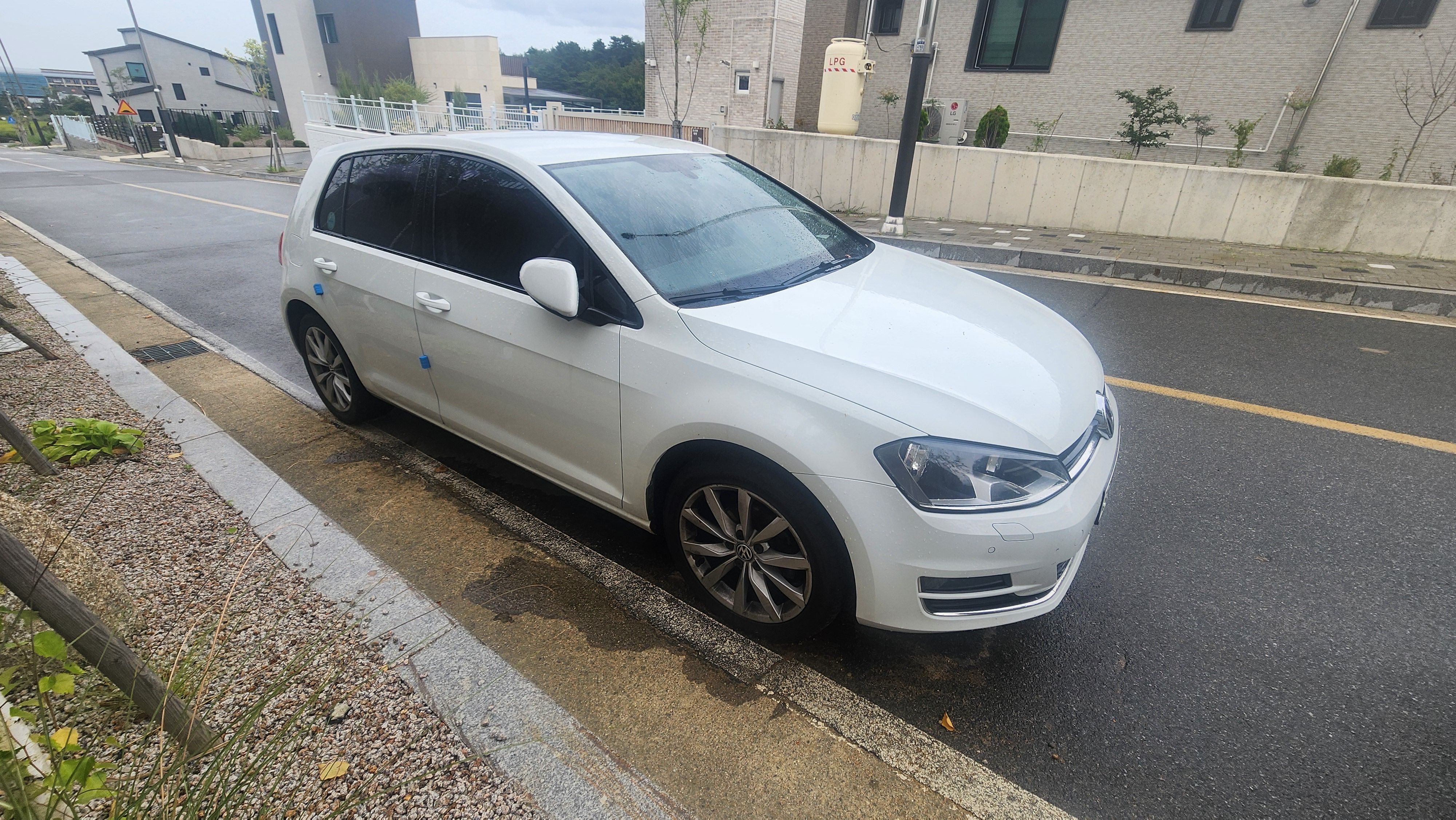 VOLKSWAGEN GOLF 2015