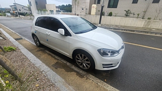 VOLKSWAGEN GOLF 2015