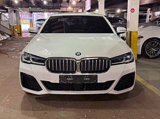 BMW 5-SERIES G30 2022
