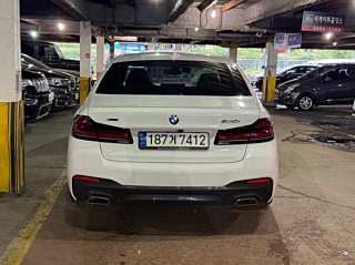 BMW 5-SERIES G30 2022