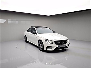 MERCEDES BENZ E-CLASS W213 2019