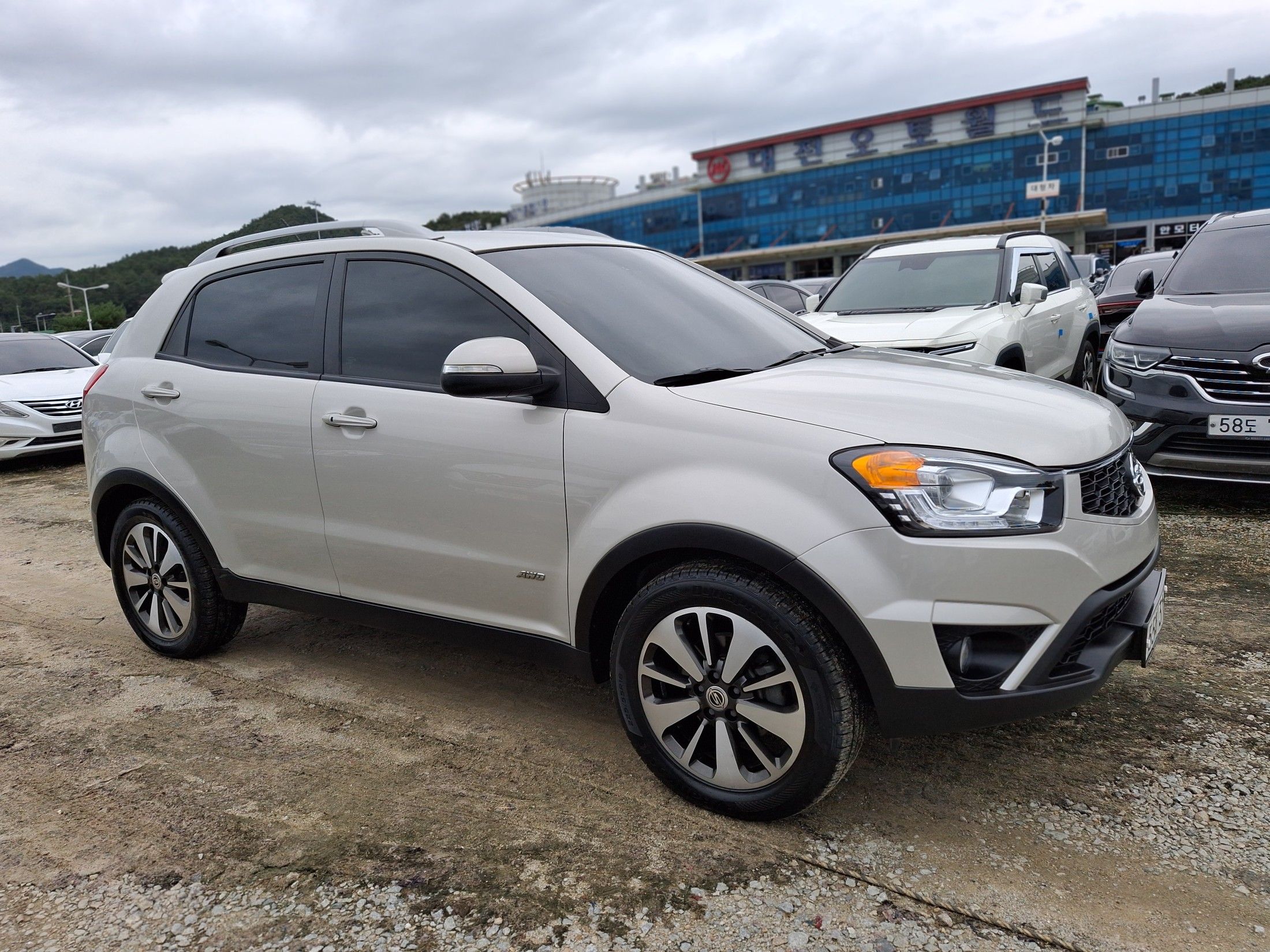 SSANGYONG KORANDO C 2013