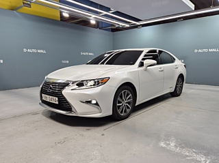 LEXUS ES300H 2016