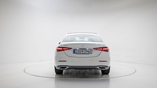 MERCEDES BENZ C-CLASS W206 2025