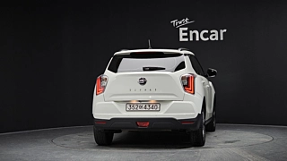 SSANGYONG TIVOLI VERY NEW 2021