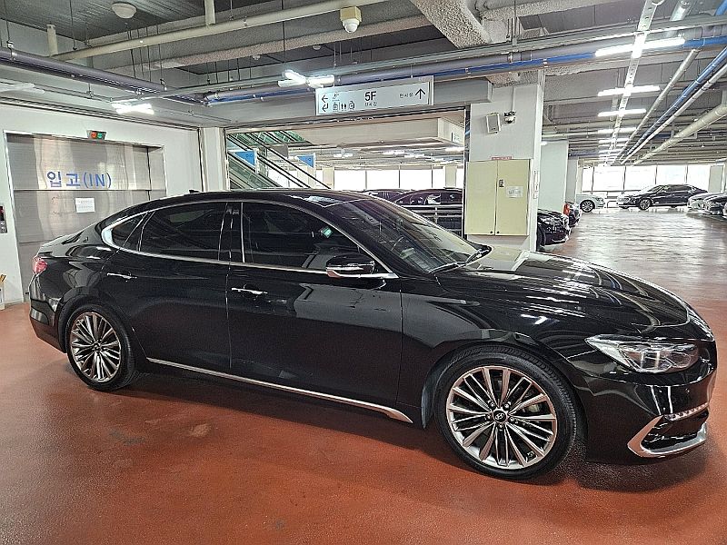 HYUNDAI GRANDEUR IG 2017